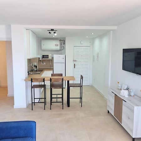 Barbados Beach And Pool Apartment Фуенхірола Екстер'єр фото