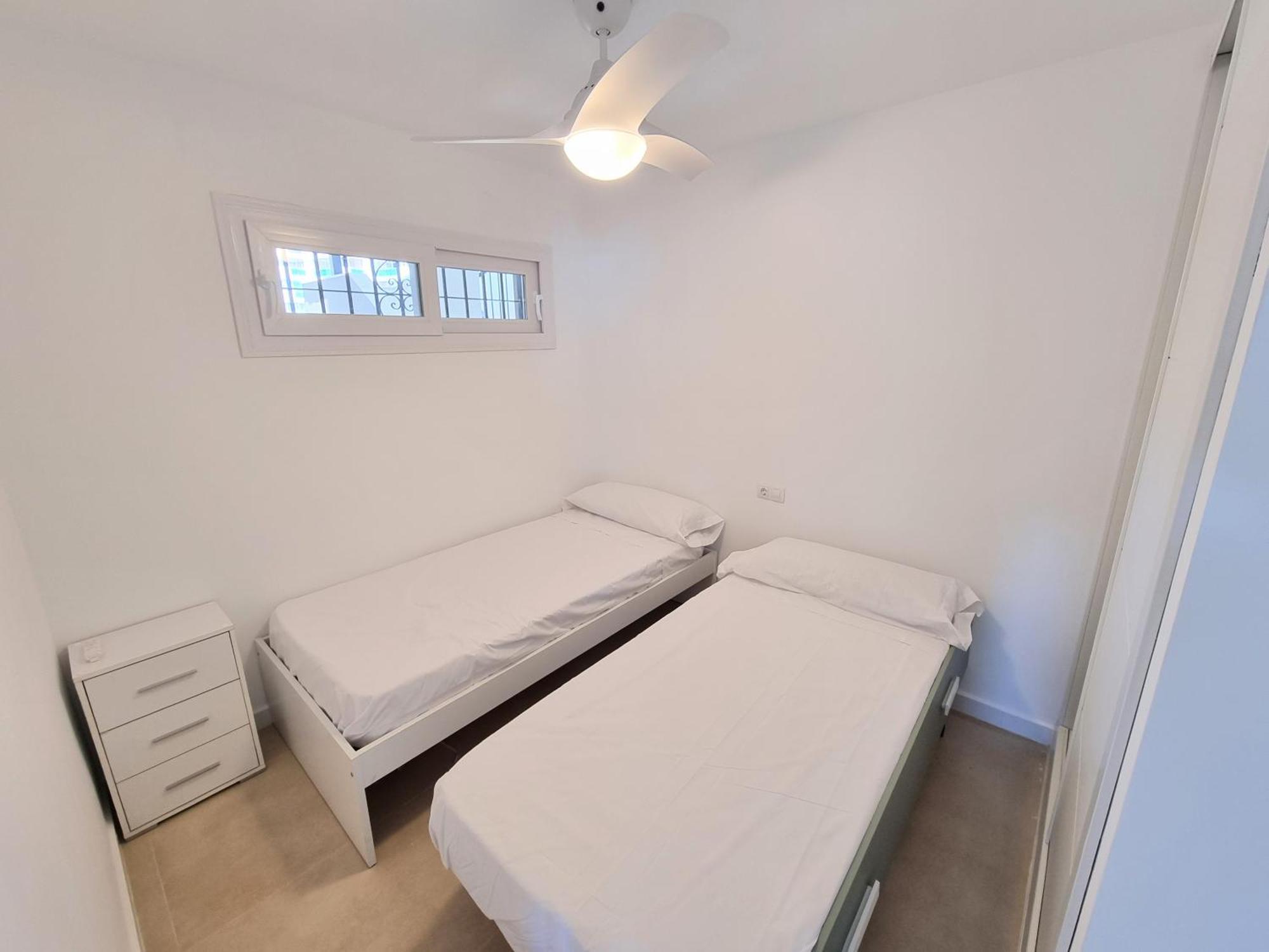 Barbados Beach And Pool Apartment Фуенхірола Екстер'єр фото